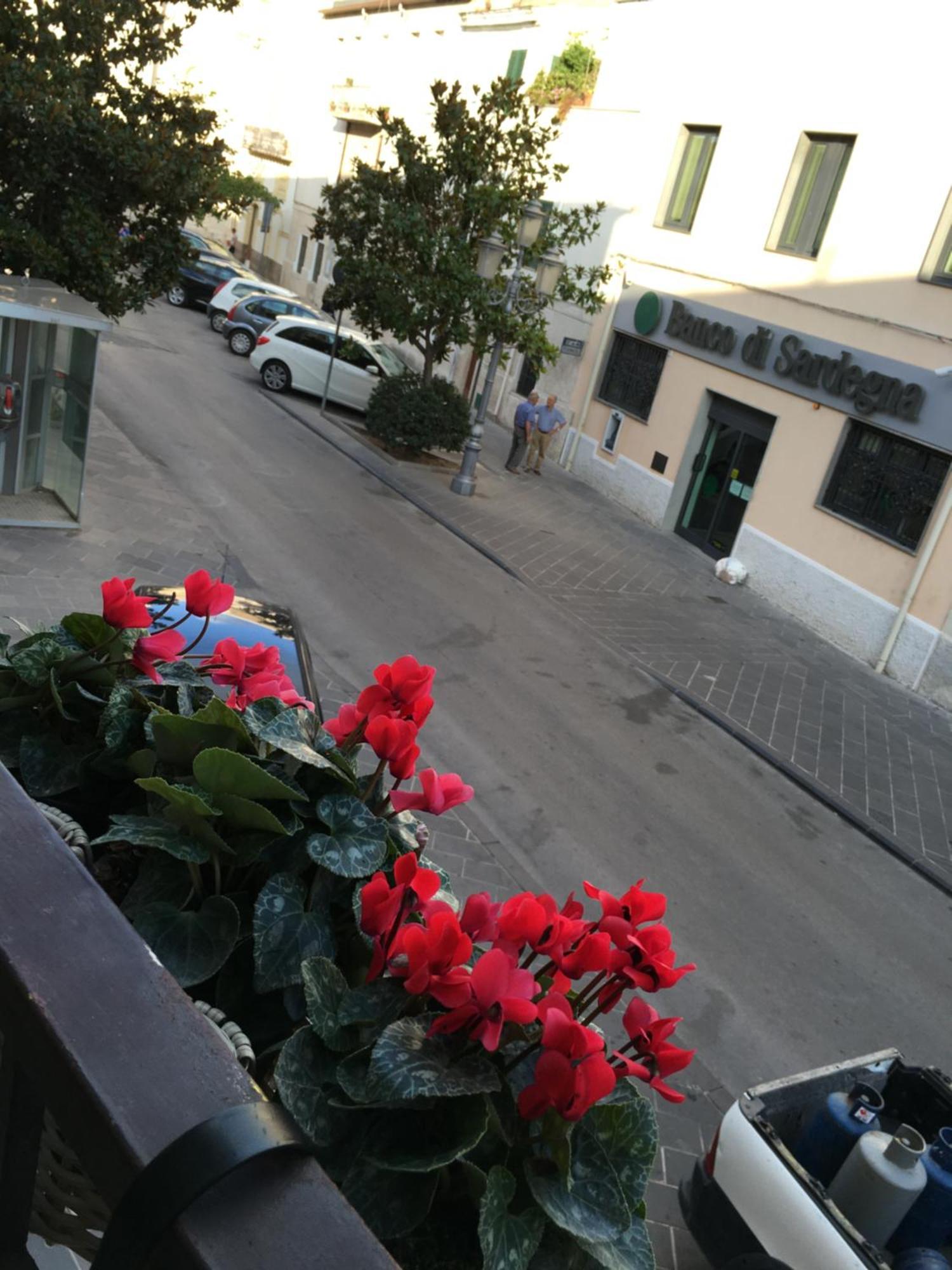 4 In Piazza Bed and Breakfast Sorso Eksteriør billede